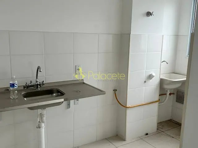 Casa com 300m² 5 quartos e 4 banheiros, à venda ou para alugar, no bairro Jardim das Nações em Taubaté