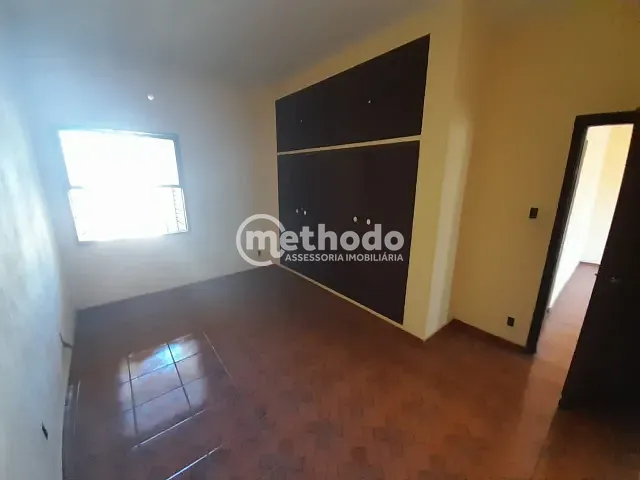 Casa com 260m² 3 quartos e 2 banheiros, à venda, no bairro Vila Teixeira em Campinas