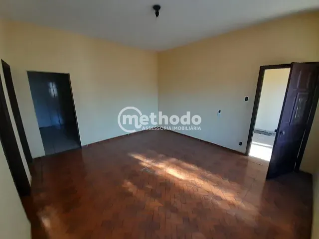 Casa com 260m² 3 quartos e 2 banheiros, à venda, no bairro Vila Teixeira em Campinas