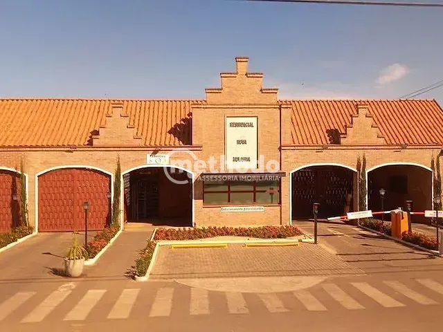 Casa com 450m² 3 quartos e 4 banheiros, para alugar, no bairro Parque Nova Holanda em Holambra