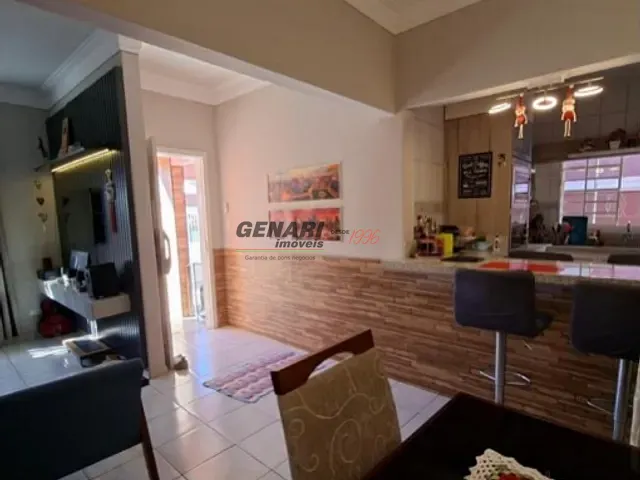 Casa com 250m² 3 quartos e 2 banheiros, à venda, no bairro Residencial Monte Verde em Indaiatuba