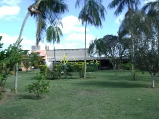 Casa com 5700m², à venda, no bairro Santana em Pindamonhangaba