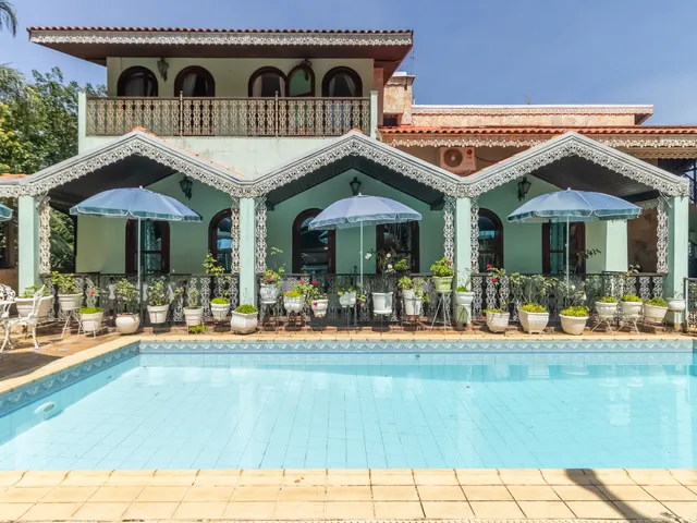 Foto do Casa - Casa em condomínio para venda com 7 quartos, sendo 7 suítes, 952m² | Lares e Andares Imóveis
