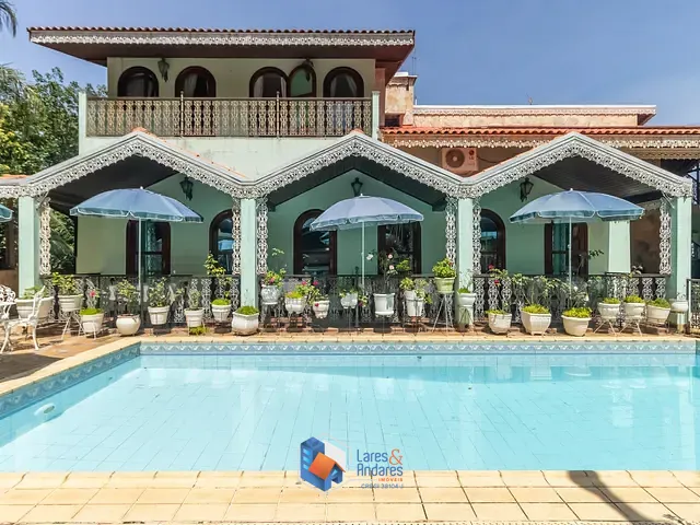 Casa com 2317m² 7 quartos e 11 banheiros, à venda, no bairro Granja Viana em Itapevi
