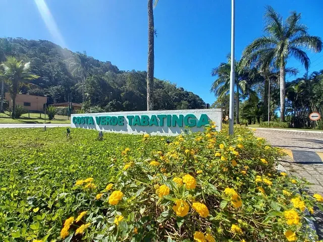 Casa com 60m² 2 quartos e 2 banheiros, à venda, no bairro Tabatinga em Caraguatatuba