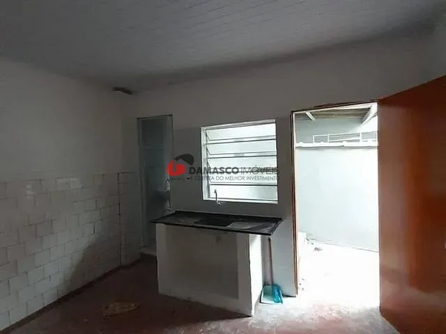 Casa 1 quarto e 1 banheiro, para alugar, no bairro Boa Vista em São Caetano do Sul