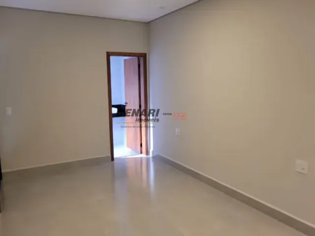 Casa com 150m² 3 quartos e 2 banheiros, à venda, no bairro Jardim Bom Sucesso em Indaiatuba