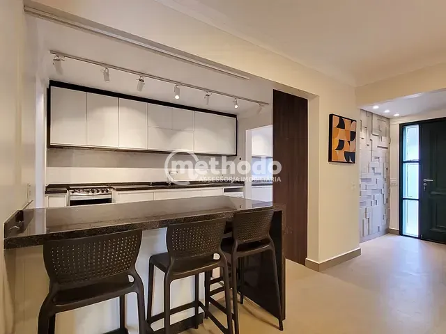 Casa com 400m² 3 quartos e 5 banheiros, à venda, no bairro Parque Taquaral em Campinas