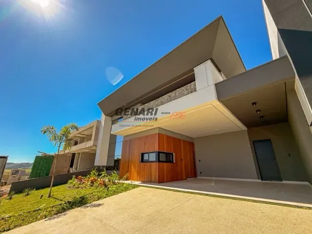 Casa com 300m² 3 quartos e 5 banheiros, à venda, no bairro Jardim Residencial Dona Maria Candida em Indaiatuba