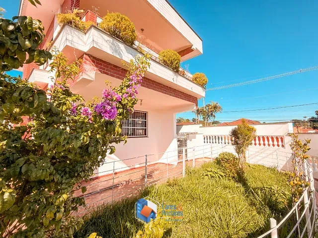 Casa com 530m² 4 quartos e 2 banheiros, à venda, no bairro Suíssa em Ribeirão Pires