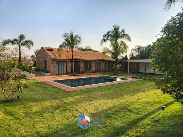 Casa com 2100m² 4 quartos e 8 banheiros, à venda, no bairro Condomínio Veneza em Ribeirão Preto