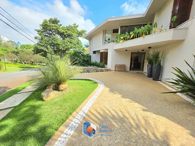 Casa com 998m² 5 quartos e 9 banheiros, à venda, no bairro Alphaville Residencial Um em Barueri