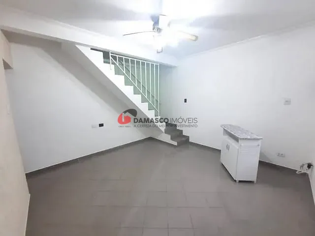 Casa 1 quarto e 2 banheiros, à venda, no bairro Nova Gerti em São Caetano do Sul