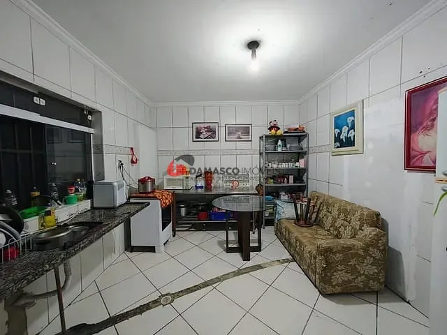 Casa 3 quartos e 1 banheiro, à venda, no bairro Olímpico em São Caetano do Sul