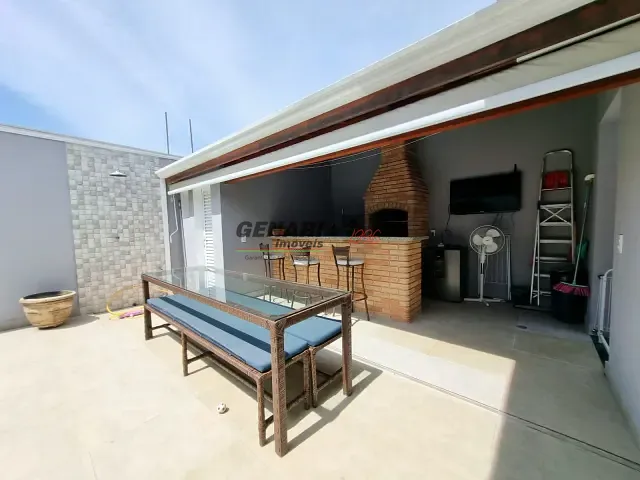 Casa com 300m² 3 quartos e 3 banheiros, à venda, no bairro Jardim Esplanada em Indaiatuba