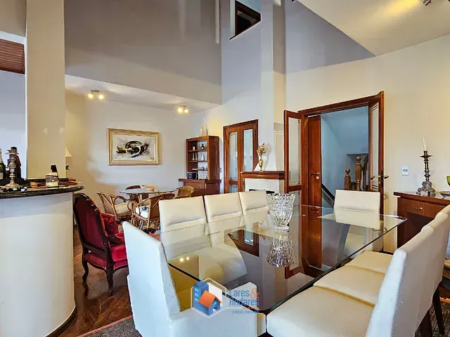 Casa com 501m² 4 quartos e 6 banheiros, à venda, no bairro Alphaville em Santana De Parnaíba