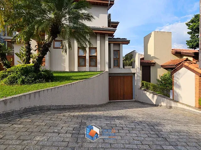 Casa com 501m² 4 quartos e 6 banheiros, à venda, no bairro Alphaville em Santana De Parnaíba