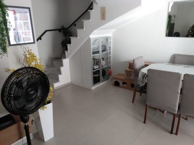 Sobrado com 125m² 3 quartos e 3 banheiros, à venda, no bairro Condomínio Reserva Anaua em Pindamonhangaba