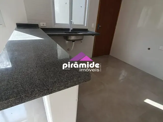 Casa com 156m² 2 quartos e 1 banheiro, à venda, no bairro Balneário dos Golfinhos em Caraguatatuba