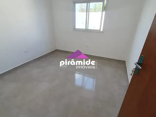 Casa com 156m² 2 quartos e 1 banheiro, à venda, no bairro Balneário dos Golfinhos em Caraguatatuba