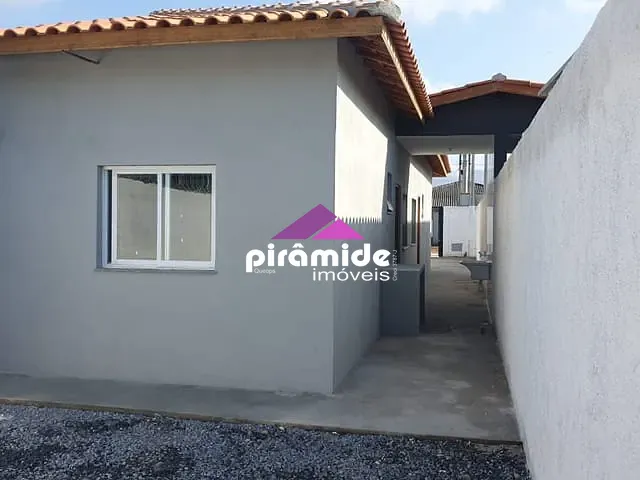 Casa com 156m² 2 quartos e 1 banheiro, à venda, no bairro Balneário dos Golfinhos em Caraguatatuba