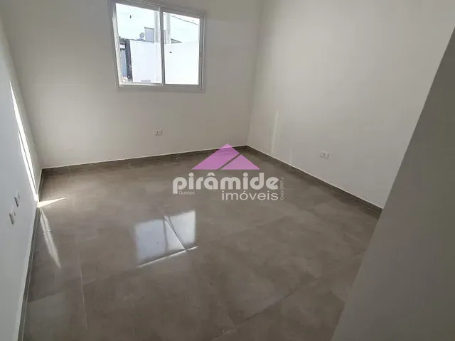 Casa com 156m² 2 quartos e 1 banheiro, à venda, no bairro Balneário dos Golfinhos em Caraguatatuba