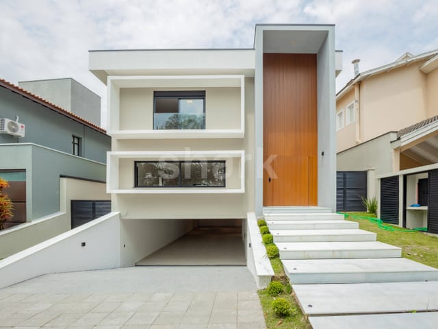 Casa com 550m² 5 quartos e 7 banheiros, à venda, no bairro Alphaville em Santana de Parnaíba