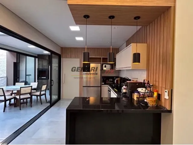 Casa com 300m² 3 quartos e 4 banheiros, à venda, no bairro Residencial Milano em Indaiatuba