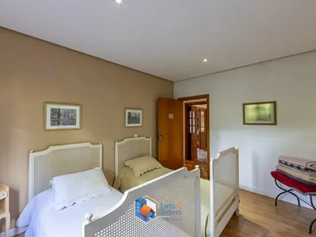 Casa com 48758m² 5 quartos e 5 banheiros, à venda, no bairro Centro em Morungaba