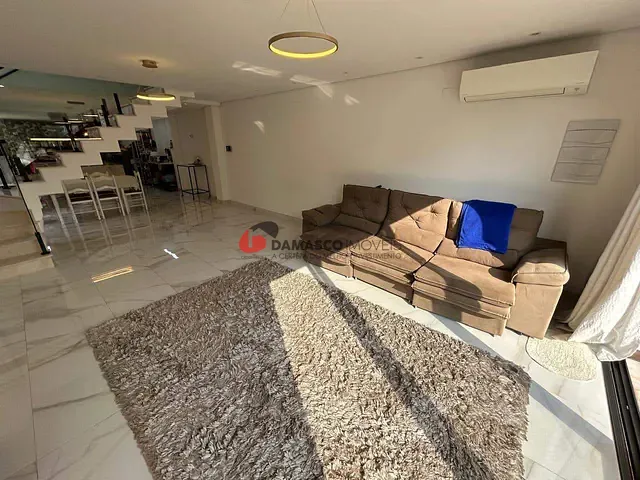 Casa 3 quartos e 3 banheiros, à venda, no bairro Olímpico em São Caetano do Sul