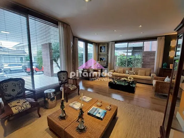 Casa com 250m² 3 quartos e 3 banheiros, à venda, no bairro Urbanova em São José dos Campos
