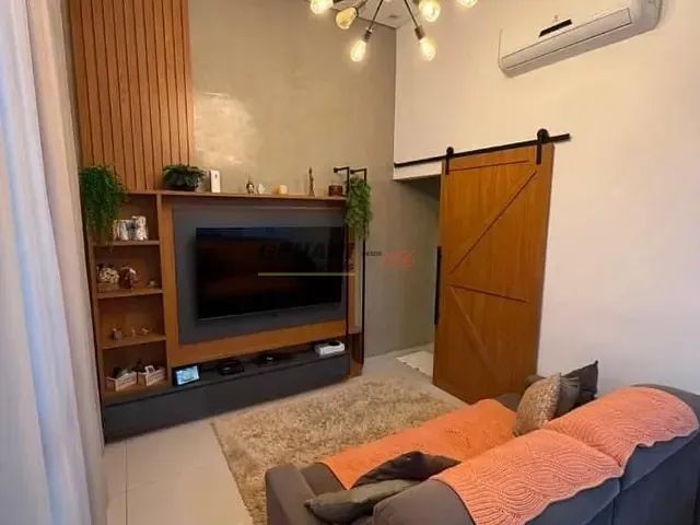 Casa com 150m² 3 quartos e 2 banheiros, à venda, no bairro Jardins do Império em Indaiatuba