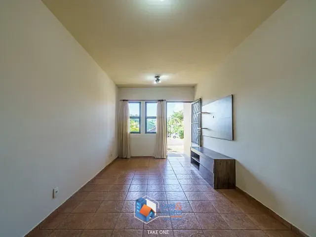 Casa com 269m² 3 quartos e 2 banheiros, à venda, no bairro Chácaras Silvania em Valinhos