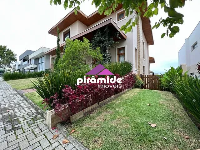 Casa com 451m² 4 quartos e 6 banheiros, à venda, no bairro Urbanova em São José dos Campos