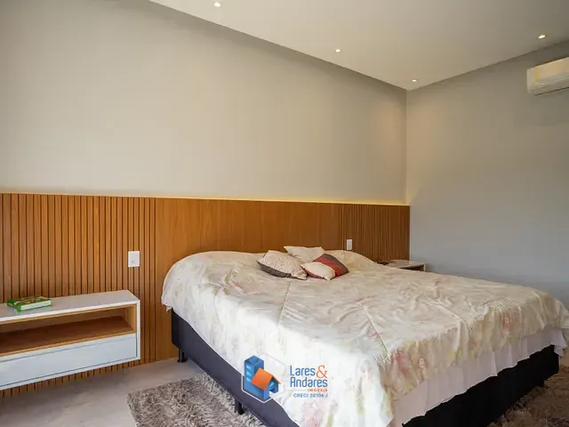 Casa com 1102m² 5 quartos e 7 banheiros, à venda, no bairro Serra dos Lagos (Jordanésia) em Cajamar