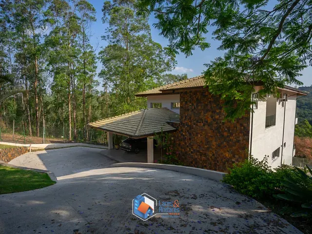 Casa com 1102m² 5 quartos e 7 banheiros, à venda, no bairro Serra dos Lagos (Jordanésia) em Cajamar