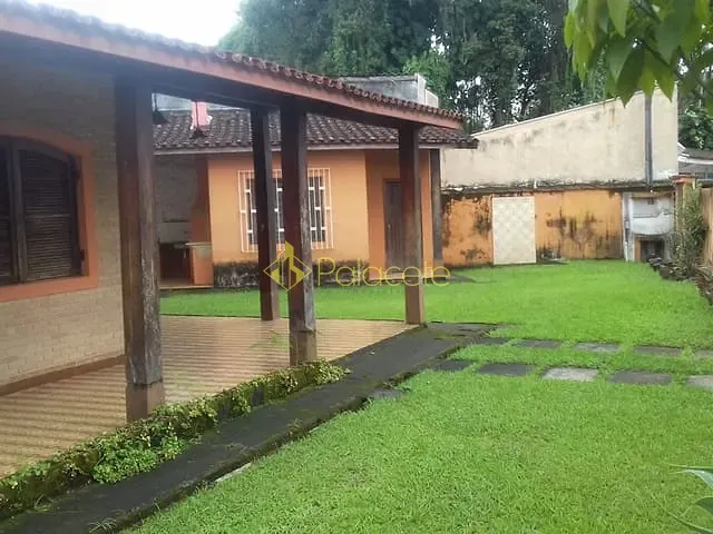 Casa com 1000m² 5 quartos e 1 banheiro, à venda, no bairro Praia do Tenório em Ubatuba