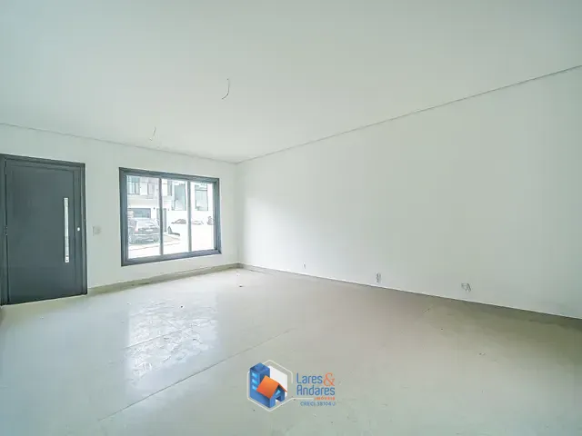 Casa com 153m² 3 quartos e 4 banheiros, à venda, no bairro Granja Viana em Cotia