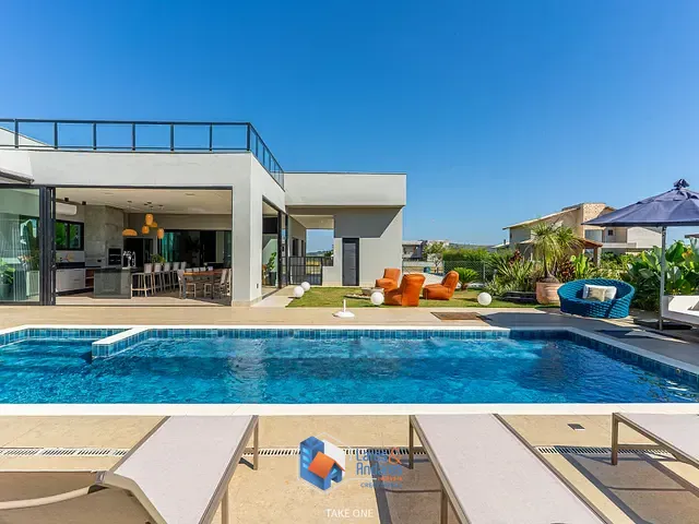 Casa com 1000m² 4 quartos e 6 banheiros, à venda, no bairro Residencial Porto Laranjeiras em Piracaia