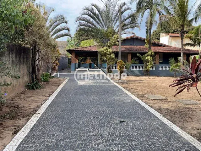 Casa com 1000m² 3 quartos e 3 banheiros, à venda, no bairro Jardim Boa Vista em Hortolândia