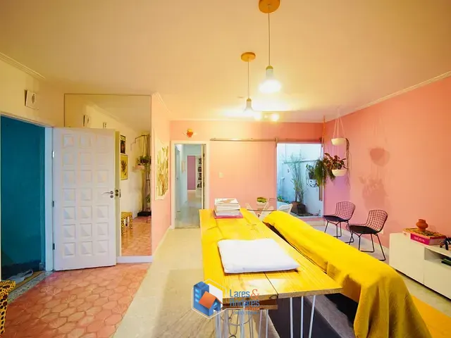 Casa com 250m² 3 quartos e 2 banheiros, à venda, no bairro Jardim Santa Mena em Guarulhos