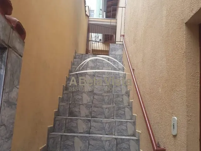Casa com 200m² 3 quartos e 1 banheiro, à venda, no bairro Cipava em Osasco