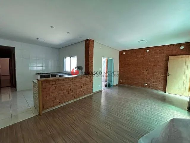 Casa com 188m² 2 quartos e 2 banheiros, à venda, no bairro Santa Maria em São Caetano do Sul