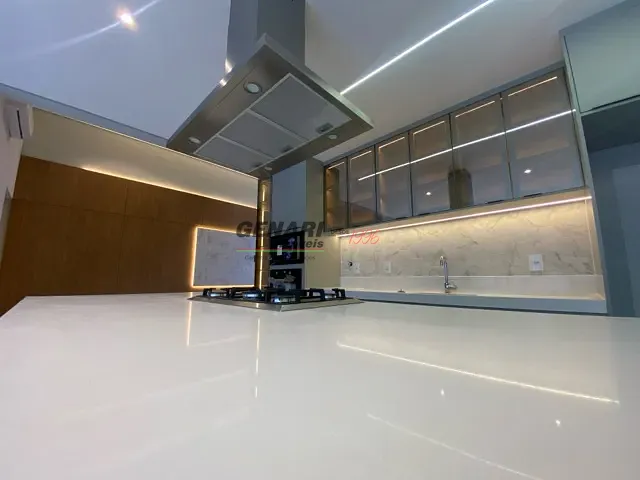 Casa com 307m² 3 quartos e 5 banheiros, à venda, no bairro Residencial Evidências em Indaiatuba