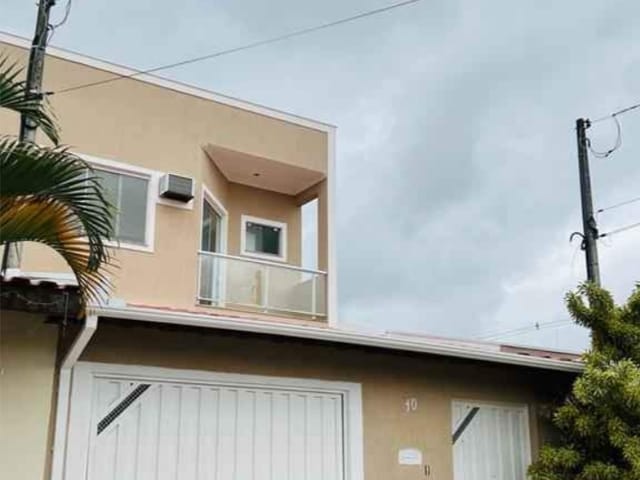 Casa com 220m² 4 quartos e 3 banheiros, à venda, no bairro Centro em Roseira