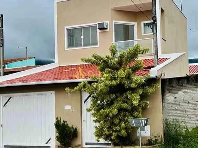 Casa com 220m² 4 quartos e 3 banheiros, à venda, no bairro Centro em Roseira