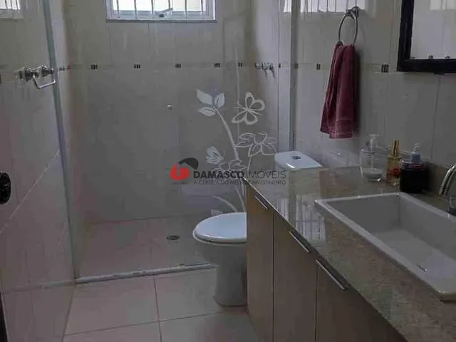 Casa com 147m², para alugar, no bairro Santa Paula em São Caetano do Sul