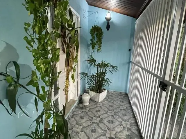 Casa com 450m² 4 quartos e 3 banheiros, à venda, no bairro Jardim Esplanada II em São José dos Campos