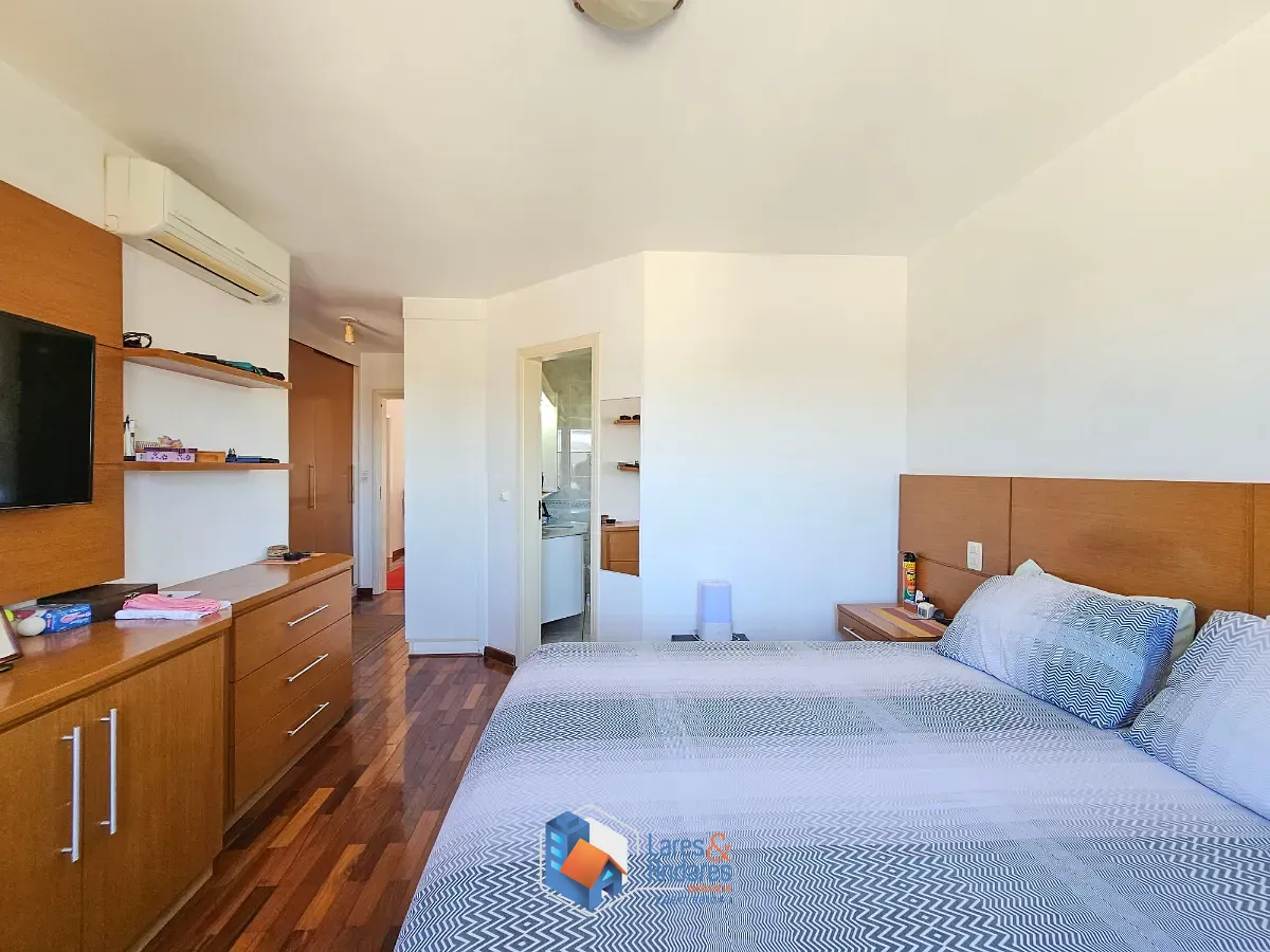 Casa, 4 quartos, 272 m² - Foto 35