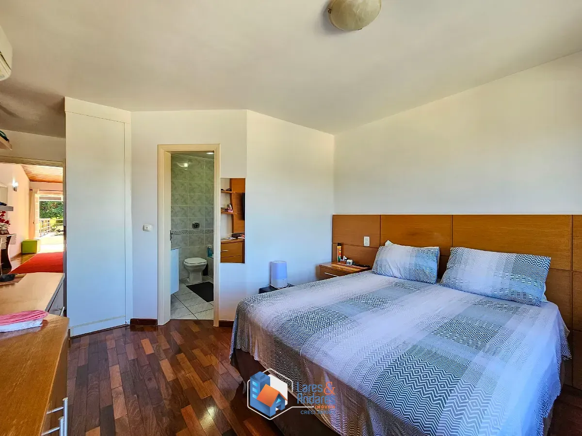 Casa, 4 quartos, 272 m² - Foto 34
